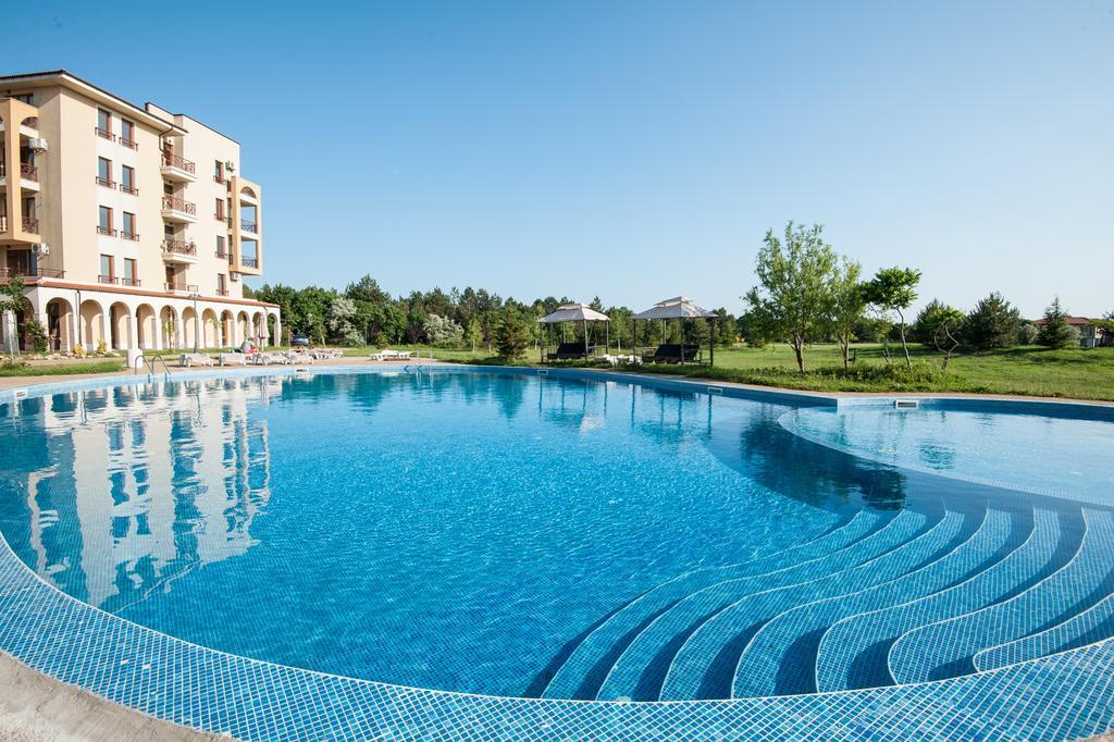 Lighthouse Golf Apart Complex&Villas Bałczik Zewnętrze zdjęcie